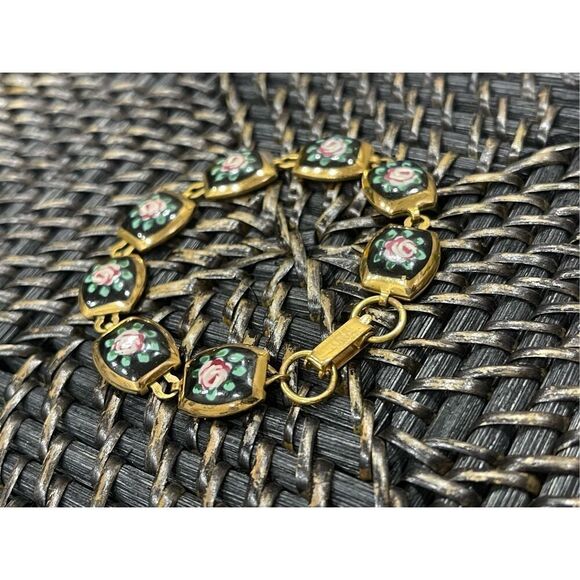 Vintage Gold Tone Art Deco Enamel Roses Flower Panel Link Bracelet 7” - Picture 4 of 5